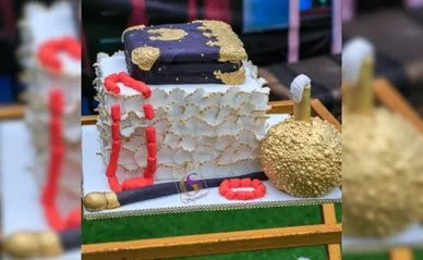 Traditional Wedding cake 3